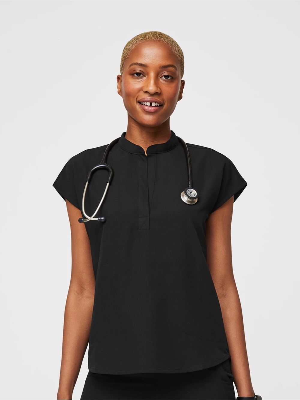 Figs Rafaela Oversized Scrub Top in Black Size M